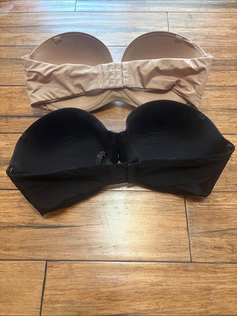 Victoria’s Secret 36DD Bras Lot of 2 Strapless Black Nude Multiway Very Sexy - Picture 3 of 8